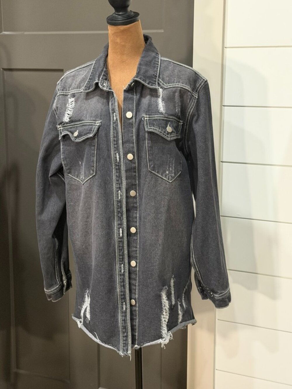 Black Distressed Button‑Up Jean Jacket — Excellent Condition